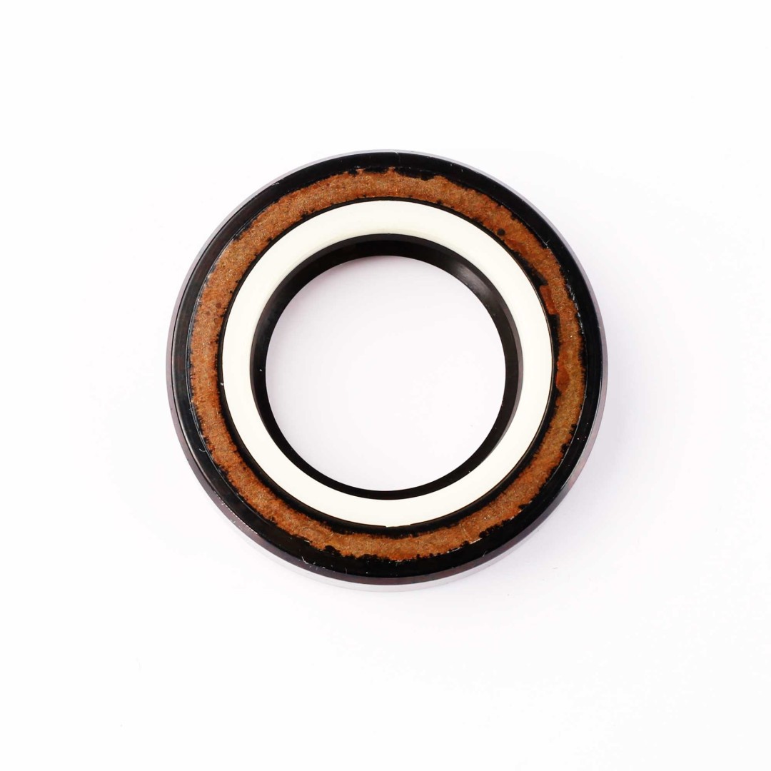 RETENEDOR 24-39-8.5 SCJY